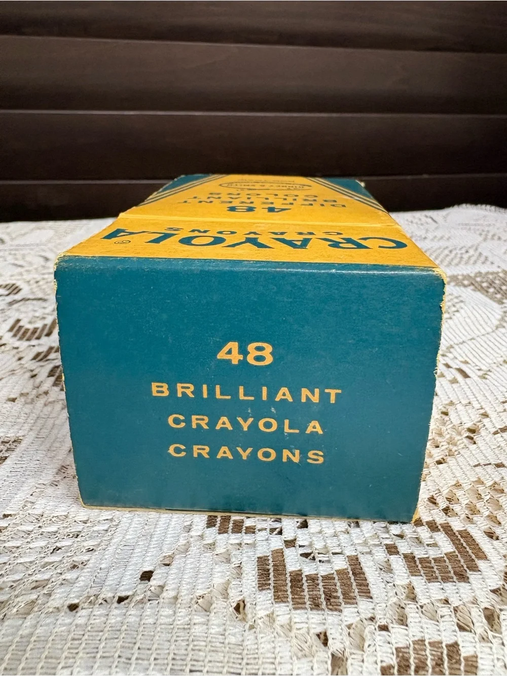 Crayola 48-Count Crayons Box in Yellow and Teal